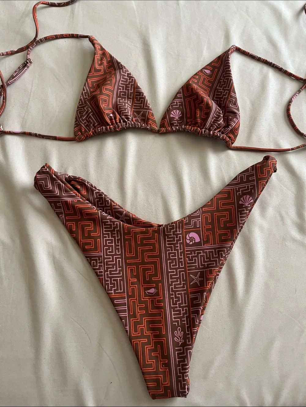 Skatie bikini - Ella top & Suzanne bottoms